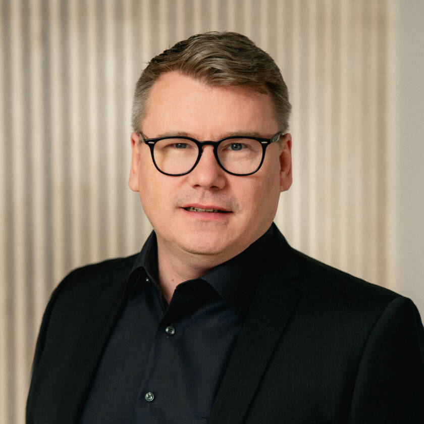 Tommi Hela