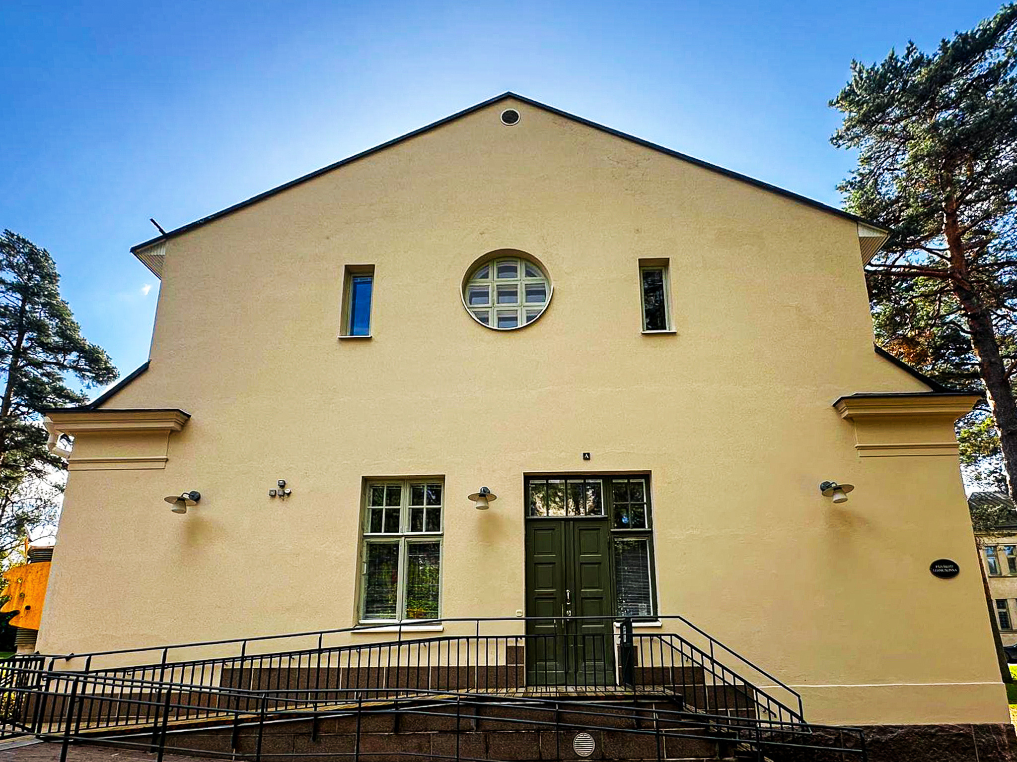 Lehmuslinnan Päiväkoti
